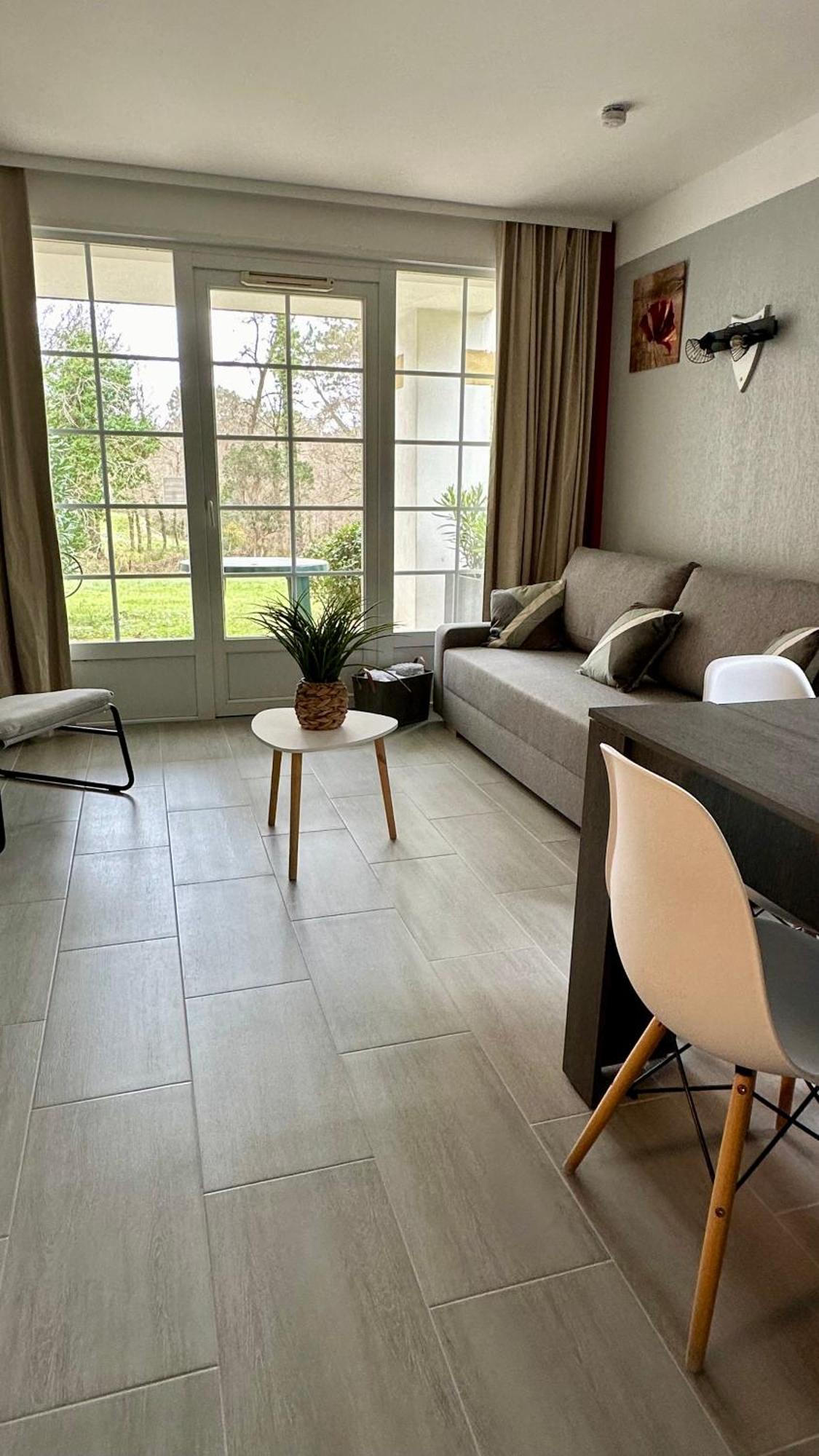 Appartement En Residence Pierre Et Vacance Au Golf Biscarrosse Dış mekan fotoğraf